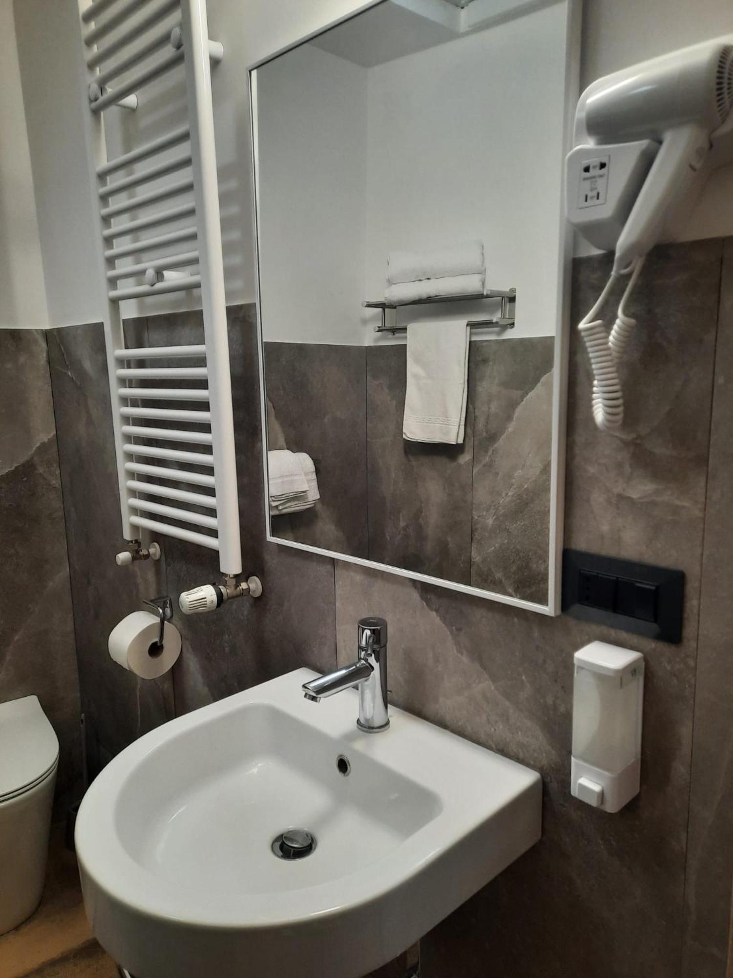 Apartament Viccinella House Capranica Zewnętrze zdjęcie